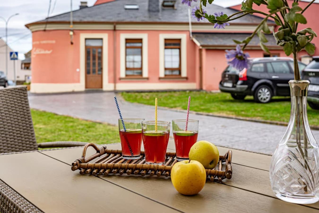 Apartamentos Turisticos As Cetareas รินโล ภายนอก รูปภาพ