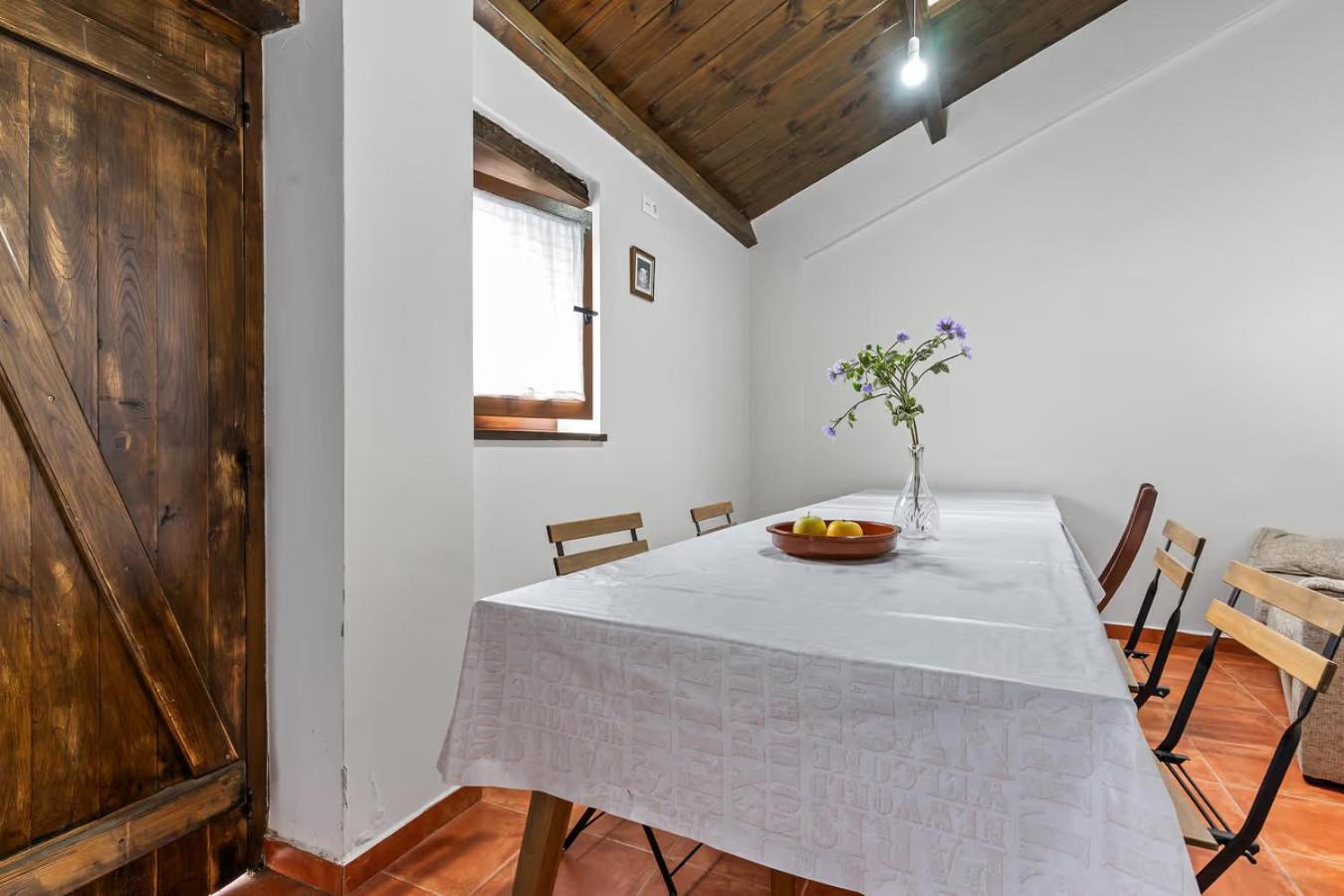 Apartamentos Turisticos As Cetareas รินโล ภายนอก รูปภาพ